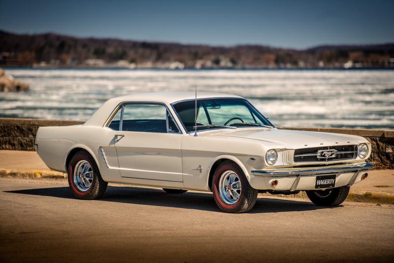 1965-mustang-engines